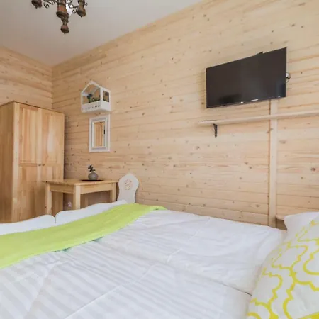 Pod Jesionami Ubytování v soukromí Chocholow