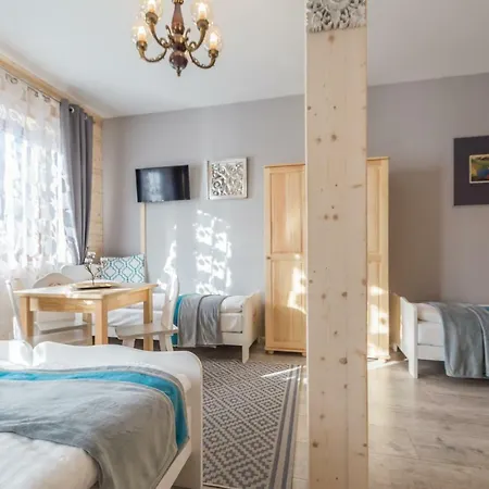 Pod Jesionami Chochołow