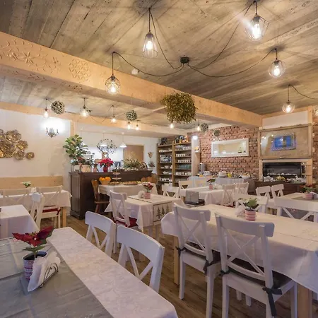 Pod Jesionami * Chochołow